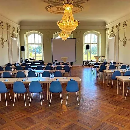 Schloss Hotel *