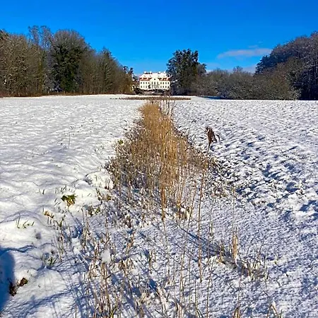 Schloß * Vietgest